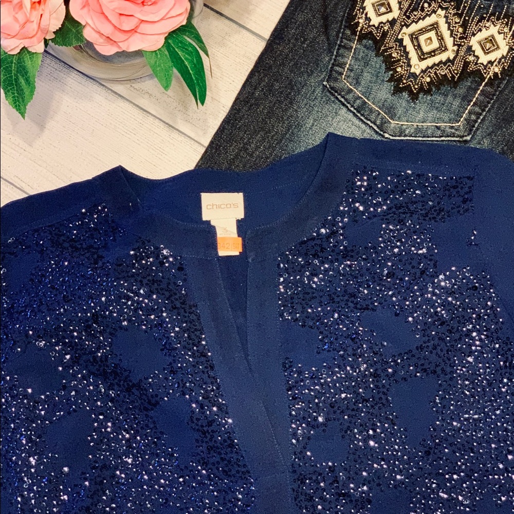 Chico’s size 3 sequined blue top